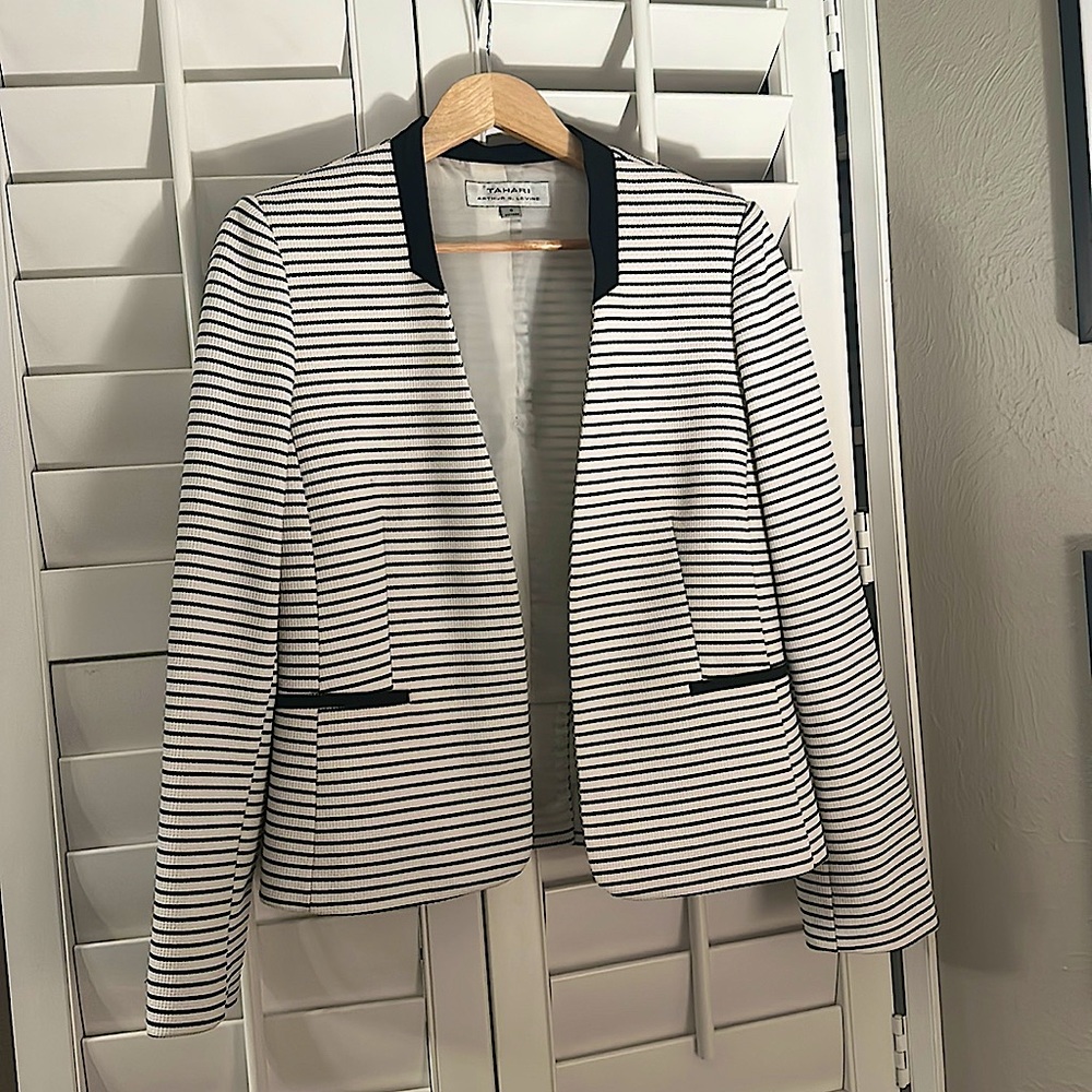 Tahari black and white striped blazer